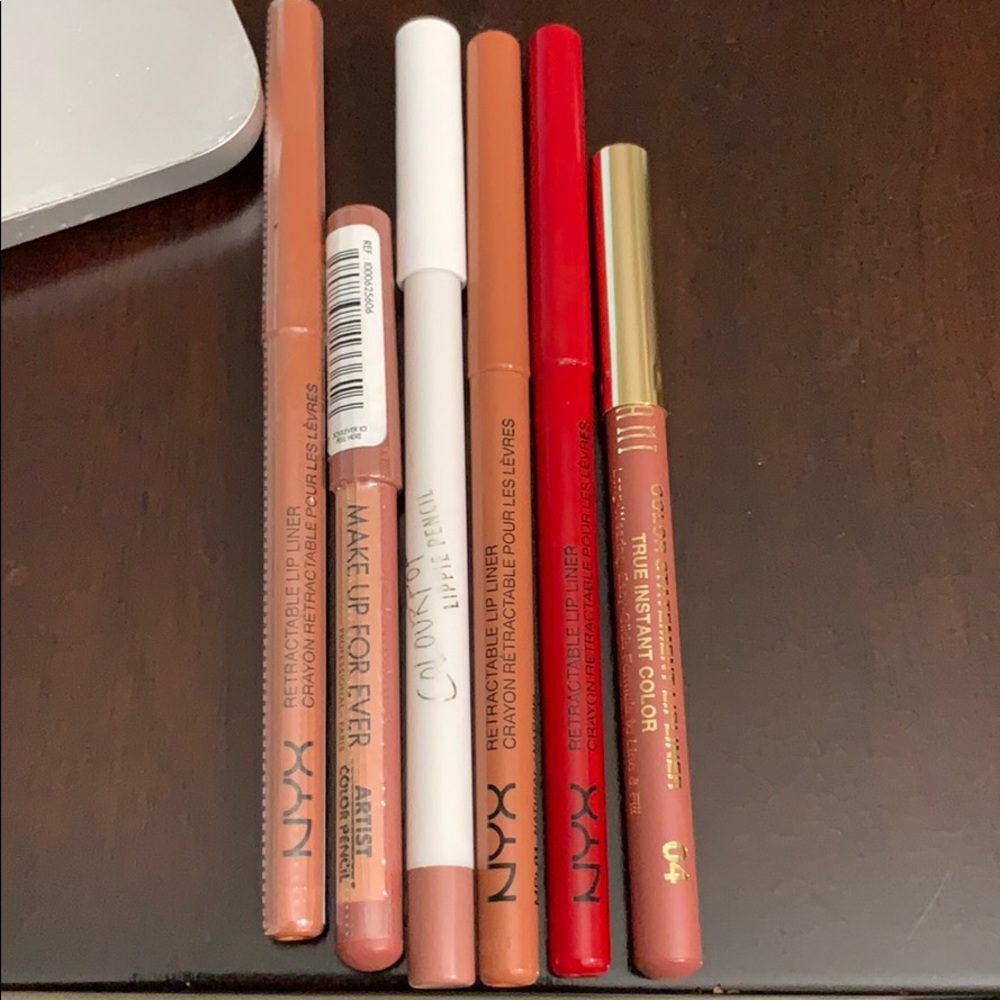 Mix lip liners